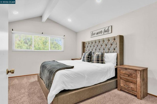 327 Mt Washington Way, Clayton, CA 94517