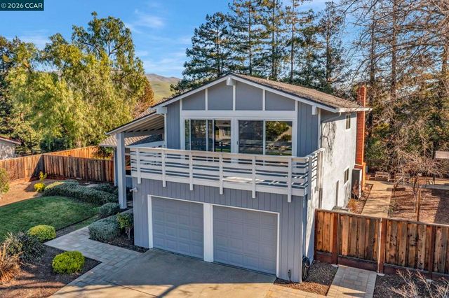 327 Mt Washington Way, Clayton, CA 94517