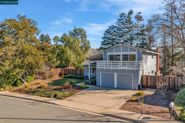 327 Mt Washington Way, Clayton, CA 94517