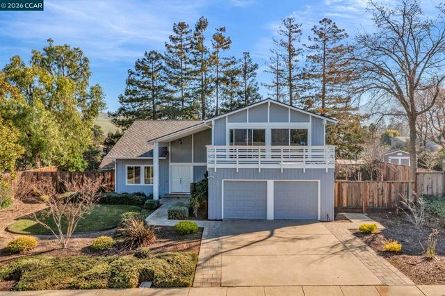 327 Mt Washington Way, Clayton, CA 94517