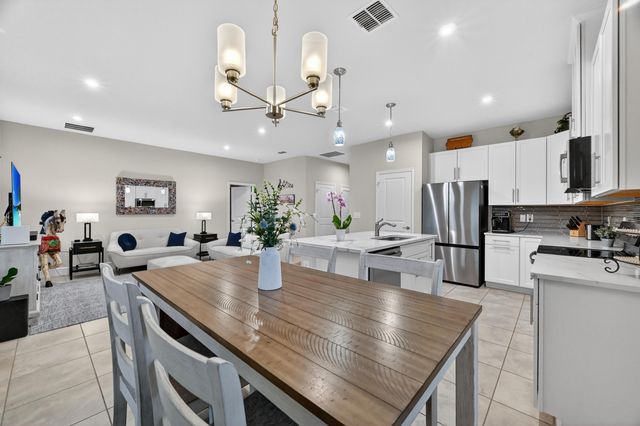 188 SW Pomeroy Street, Stuart, FL 34997