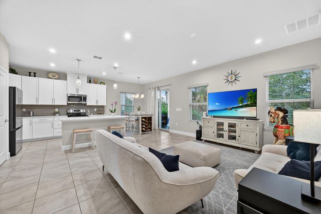 188 SW Pomeroy Street, Stuart, FL 34997