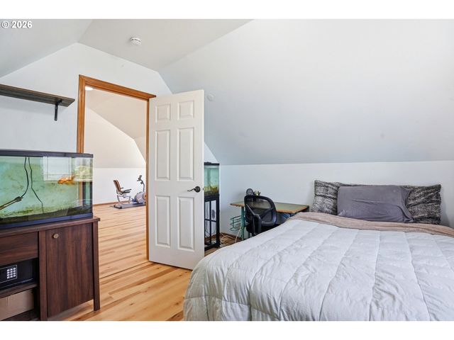 11798 MAHOGANY Ct, Oregon City, OR 97045