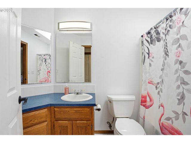 11798 MAHOGANY Ct, Oregon City, OR 97045