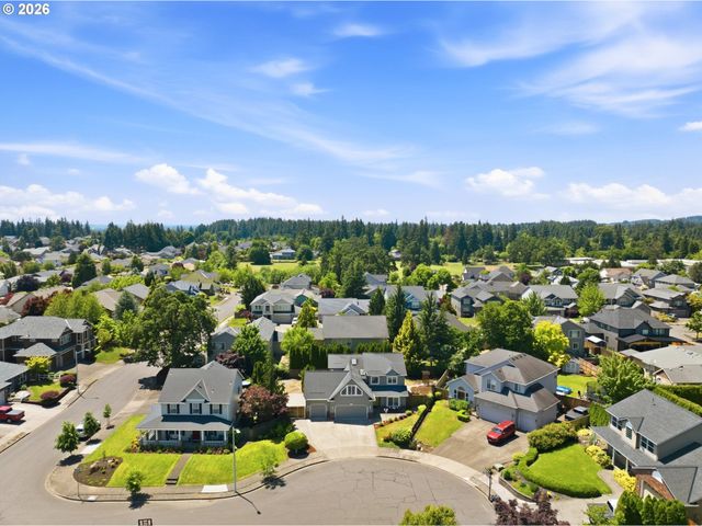 11798 MAHOGANY Ct, Oregon City, OR 97045