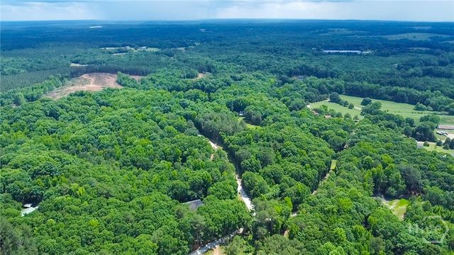 45 Katie Beth Road, Comer, GA 30629