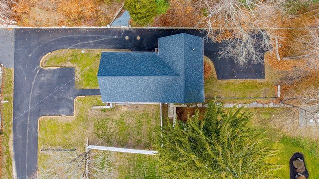 16 Water St D, Freetown, MA 02702