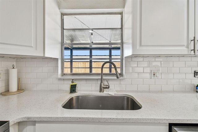 215 GARDENIA ROAD, Kissimmee, FL 34743