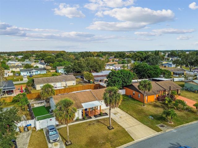 215 GARDENIA ROAD, Kissimmee, FL 34743