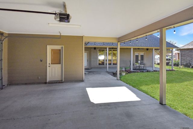 37510 Dutchtown Crossing Avenue, Gonzales, LA 70737