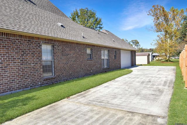 37510 Dutchtown Crossing Avenue, Gonzales, LA 70737