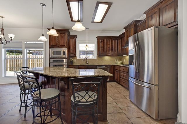 37510 Dutchtown Crossing Avenue, Gonzales, LA 70737