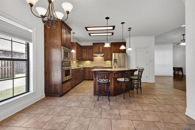 37510 Dutchtown Crossing Avenue, Gonzales, LA 70737