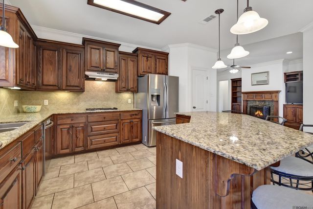 37510 Dutchtown Crossing Avenue, Gonzales, LA 70737