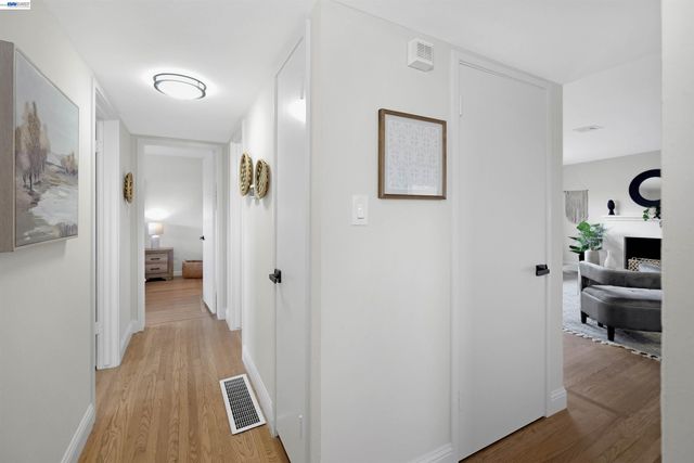 28458 Etta Ave, Hayward, CA 94544