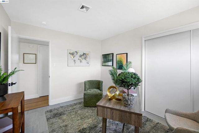 28458 Etta Ave, Hayward, CA 94544