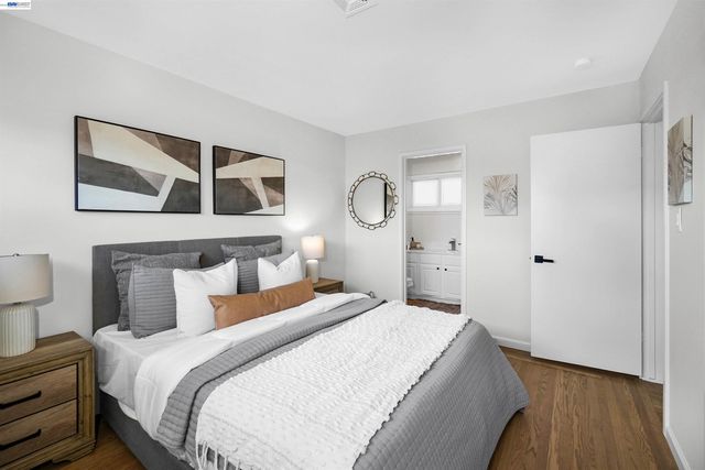 28458 Etta Ave, Hayward, CA 94544