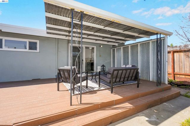 28458 Etta Ave, Hayward, CA 94544