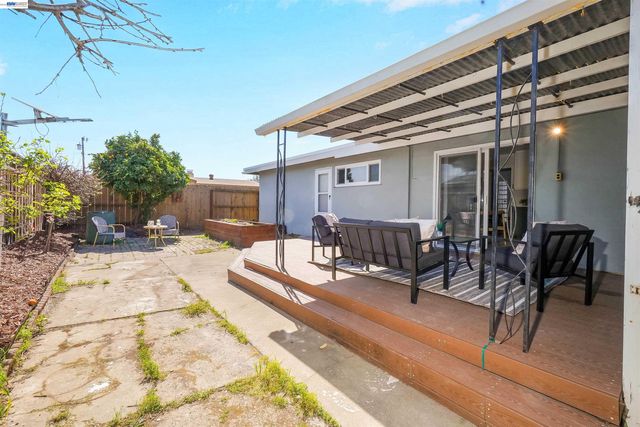 28458 Etta Ave, Hayward, CA 94544