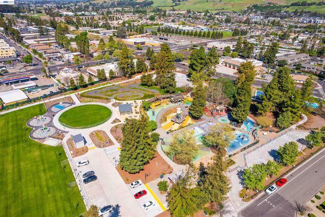 28458 Etta Ave, Hayward, CA 94544