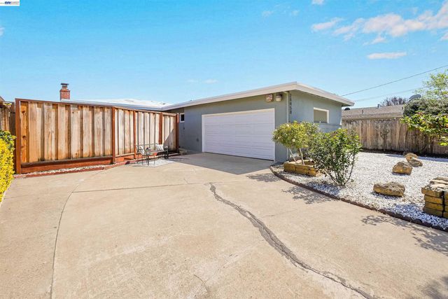 28458 Etta Ave, Hayward, CA 94544