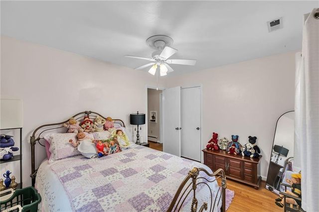 21 Executive DR, Newport News, VA 23606