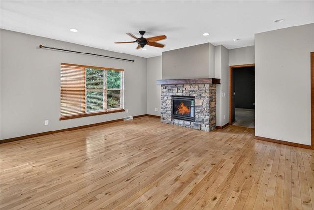 8927 Sunstone Lane, Middleton, WI 53562