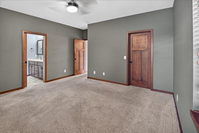 8927 Sunstone Lane, Middleton, WI 53562