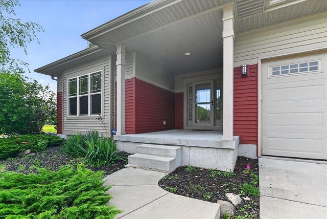 8927 Sunstone Lane, Middleton, WI 53562
