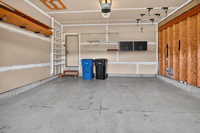8927 Sunstone Lane, Middleton, WI 53562