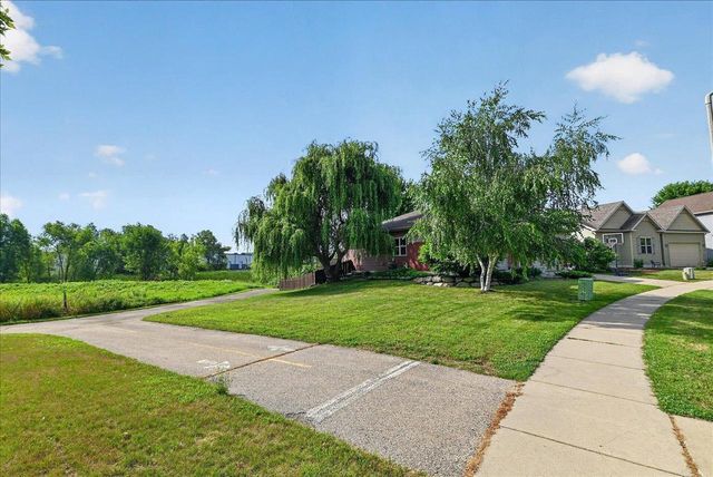 8927 Sunstone Lane, Middleton, WI 53562