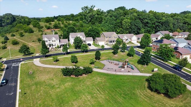 8927 Sunstone Lane, Middleton, WI 53562