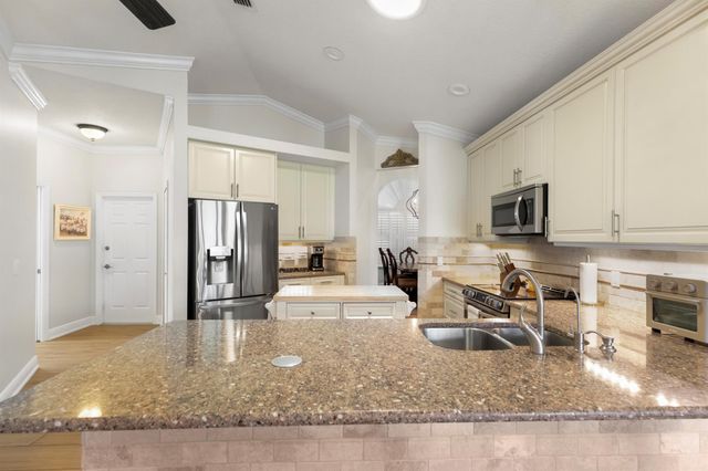 1509 SW Mockingbird Circle, Port St Lucie, FL 34986