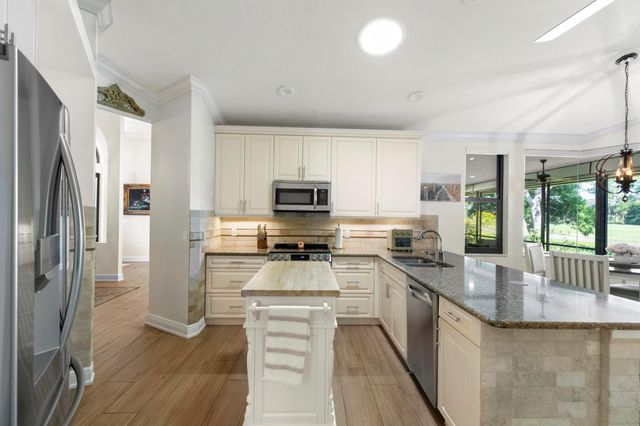 1509 SW Mockingbird Circle, Port St Lucie, FL 34986