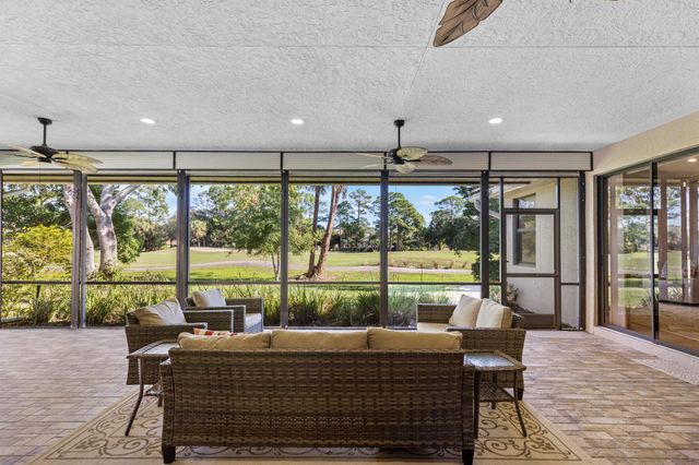 1509 SW Mockingbird Circle, Port St Lucie, FL 34986