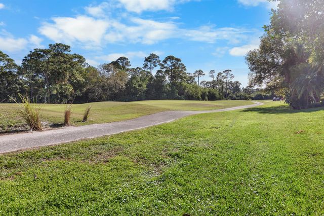 1509 SW Mockingbird Circle, Port St Lucie, FL 34986