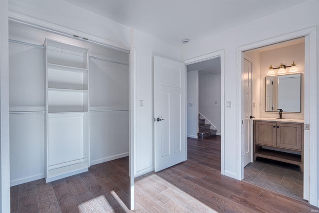 110 E Gray Street, Newburgh, IN 47630