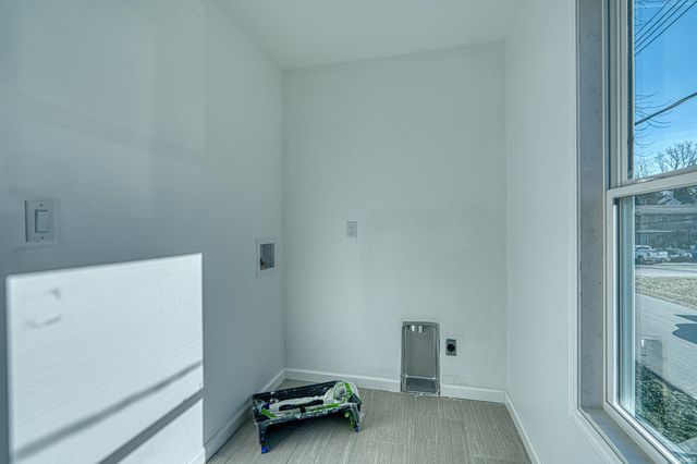 110 E Gray Street, Newburgh, IN 47630