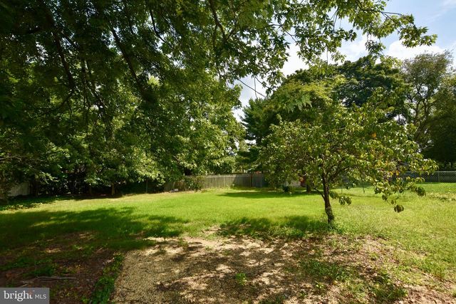 311 OAKWOOD DR, Newfield, NJ 08344