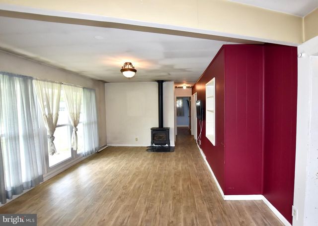 311 OAKWOOD DR, Newfield, NJ 08344