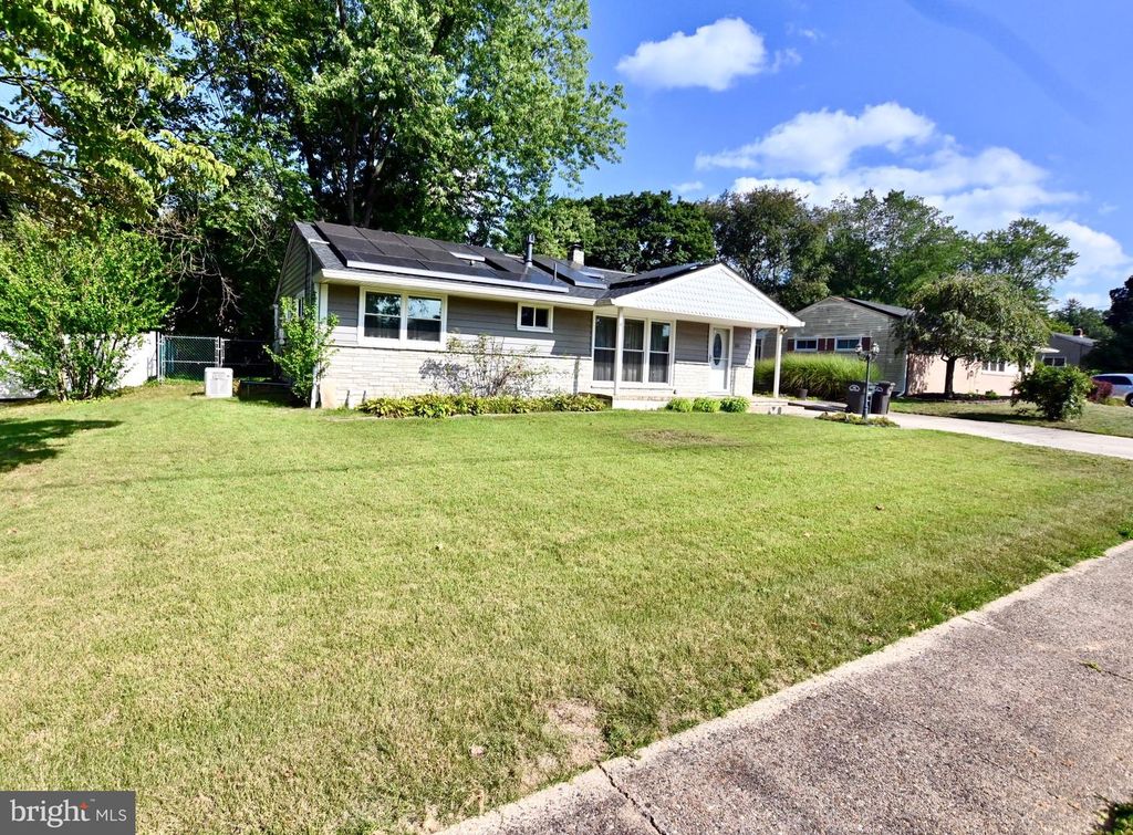 311 OAKWOOD DR, Newfield, NJ 08344