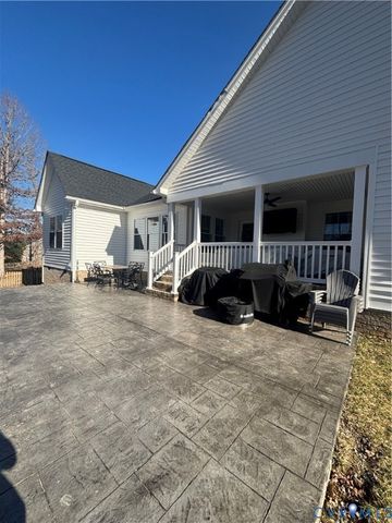 2211 Silver St, Aylett, VA 23009