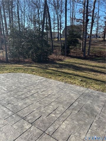 2211 Silver St, Aylett, VA 23009