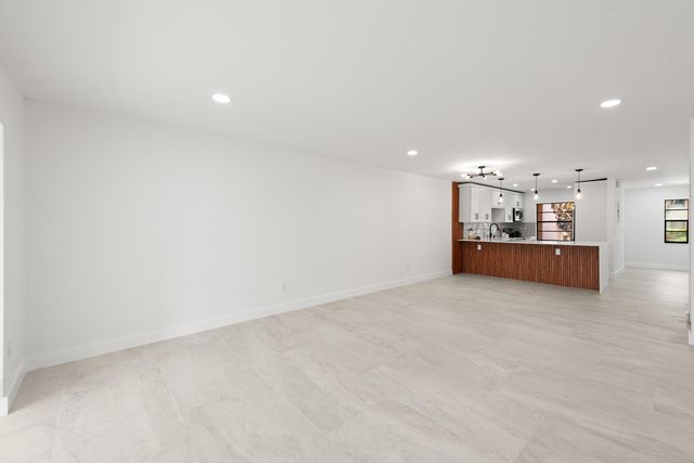 9293 Vista Del Lago 15c, Boca Raton, FL 33428