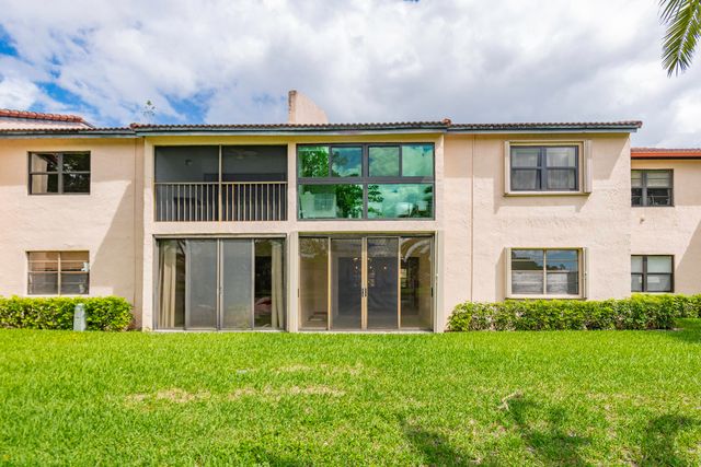 9293 Vista Del Lago 15c, Boca Raton, FL 33428