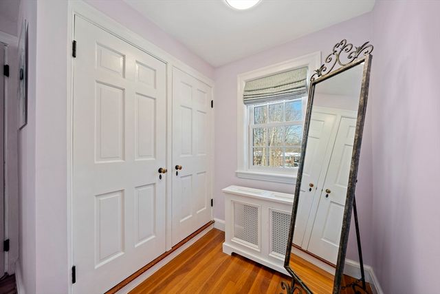 20 Dunbar St, Canton, MA 02021