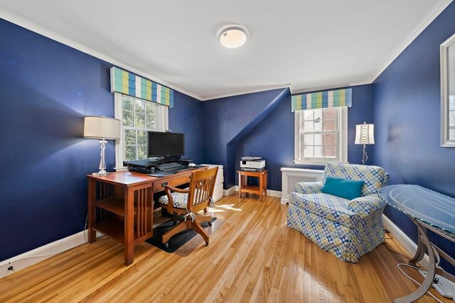 20 Dunbar St, Canton, MA 02021