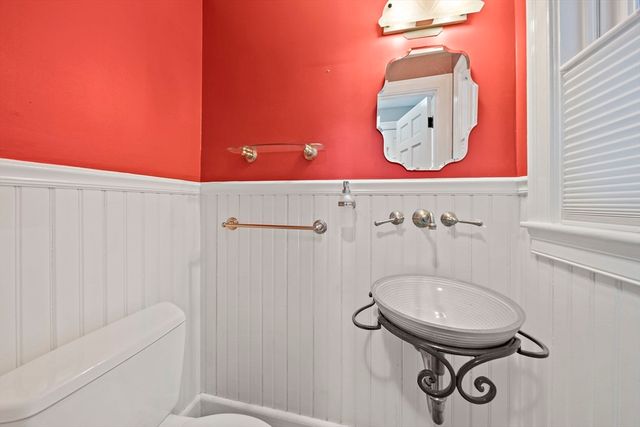 20 Dunbar St, Canton, MA 02021