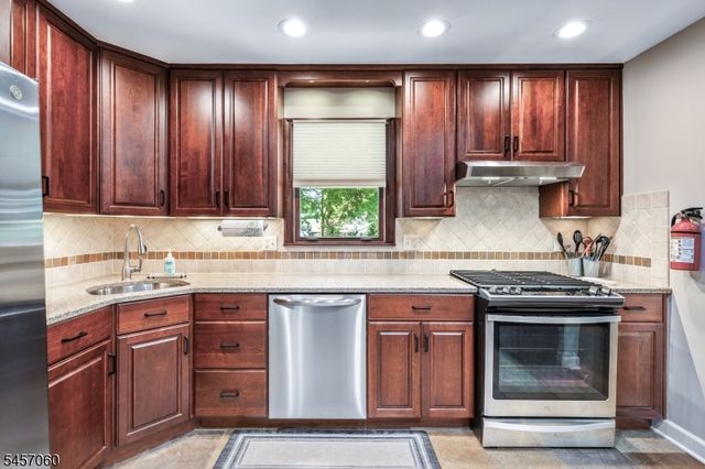 47 Prospect Ave, Bridgewater Twp., NJ 08807