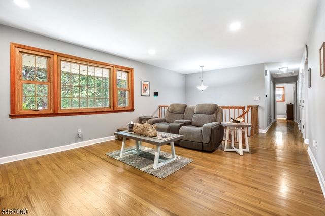 47 Prospect Ave, Bridgewater Twp., NJ 08807